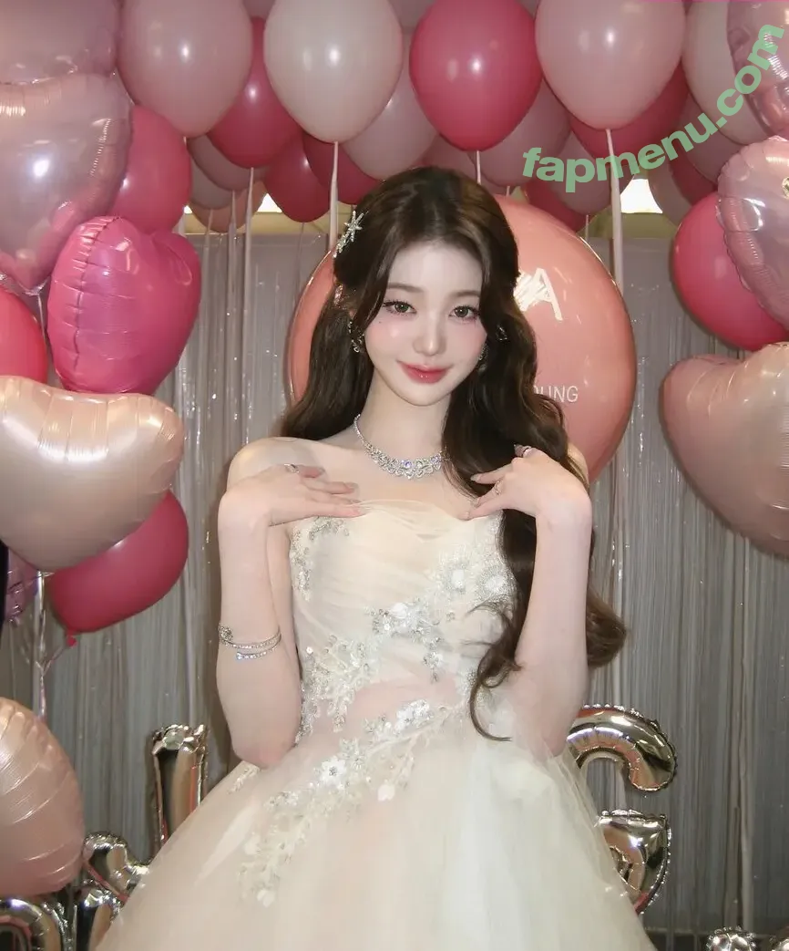 Jang Won-young nude photo #4888 (for_everyoung10 / 장원영 WONYOUNG)