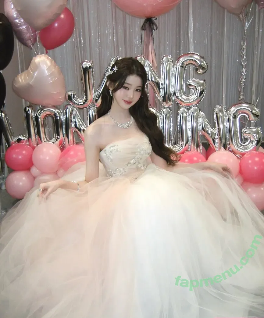 Jang Won-young nude photo #4893 (for_everyoung10 / 장원영 WONYOUNG)