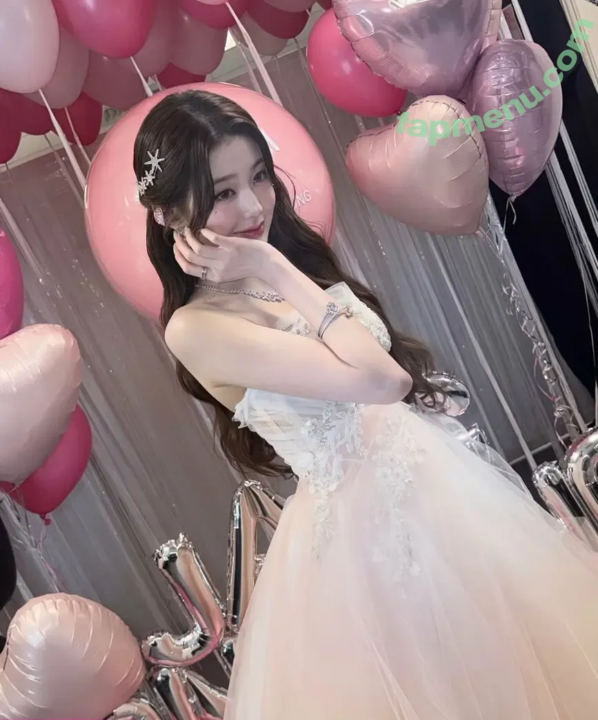 Jang Won-young nude photo #4901 (for_everyoung10 / 장원영 WONYOUNG)