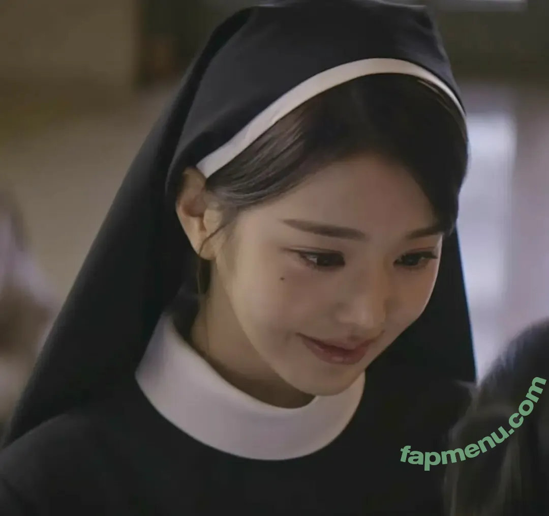 Jang Won-young nude photo #4933 (for_everyoung10 / 장원영 WONYOUNG)