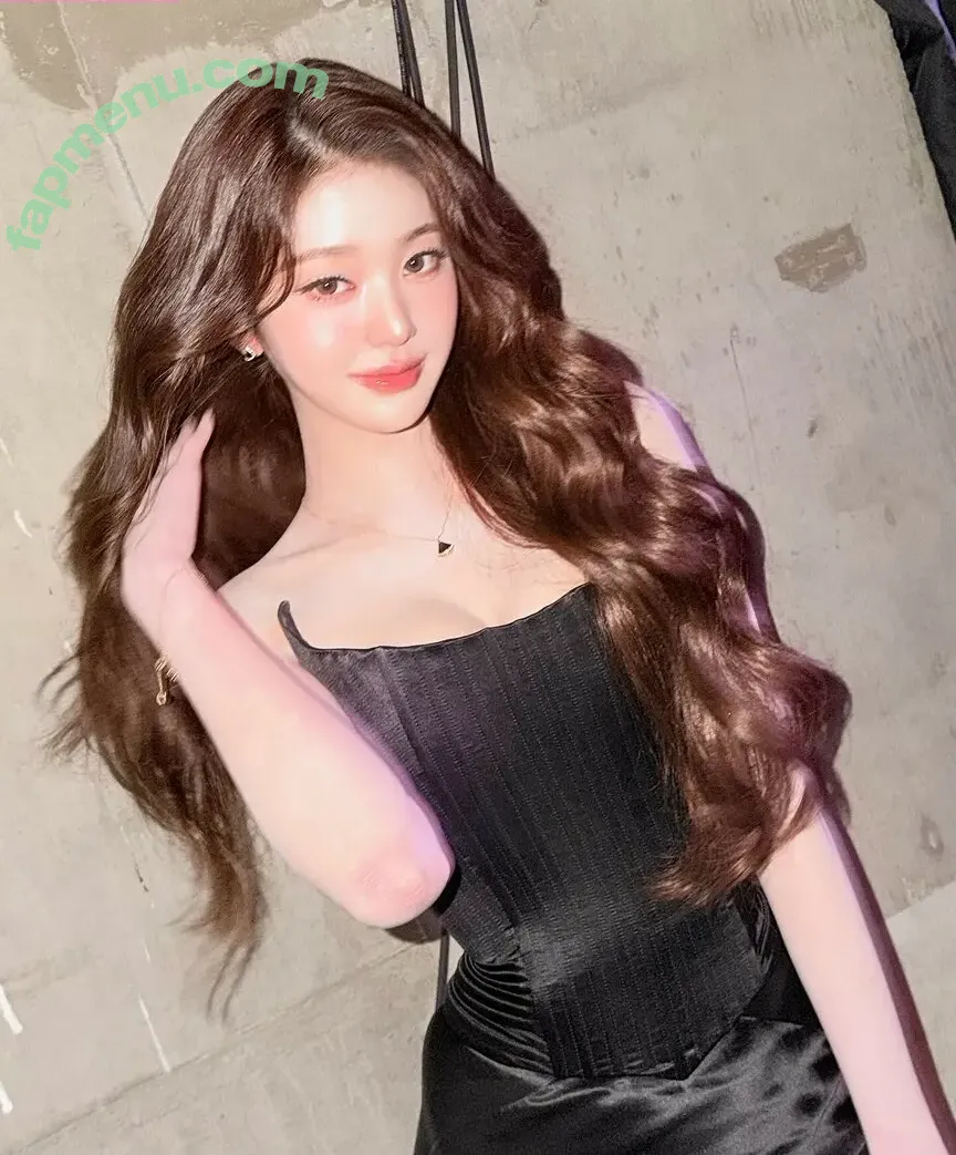 Jang Won-young nude photo #4946 (for_everyoung10 / 장원영 WONYOUNG)