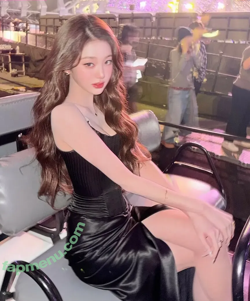 Jang Won-young nude photo #4950 (for_everyoung10 / 장원영 WONYOUNG)