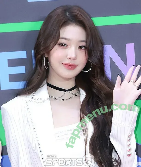 Jang Won-young nude photo #4970 (for_everyoung10 / 장원영 WONYOUNG)