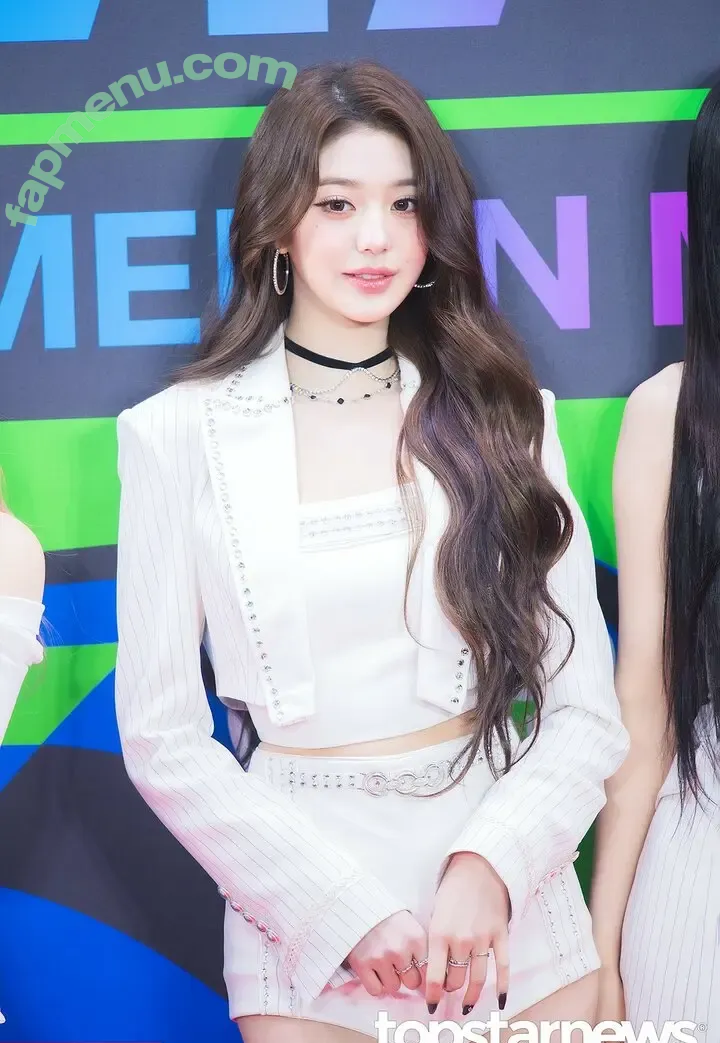 Jang Won-young nude photo #4984 (for_everyoung10 / 장원영 WONYOUNG)