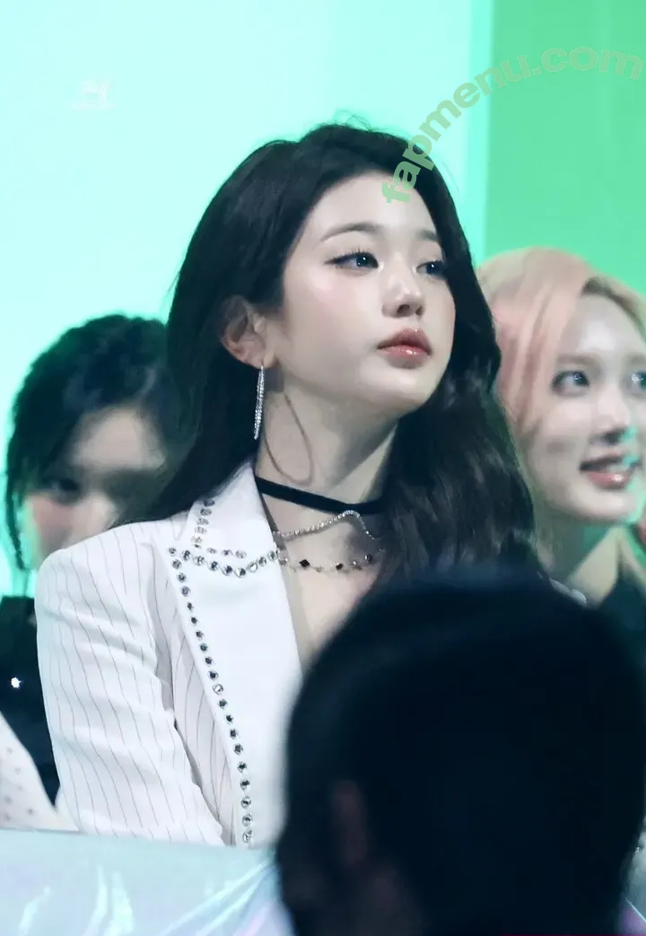 Jang Won-young nude photo #4988 (for_everyoung10 / 장원영 WONYOUNG)