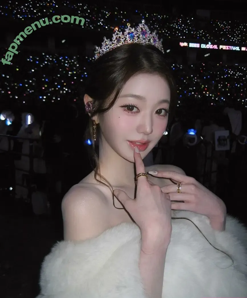 Jang Won-young nude photo #5027 (for_everyoung10 / 장원영 WONYOUNG)