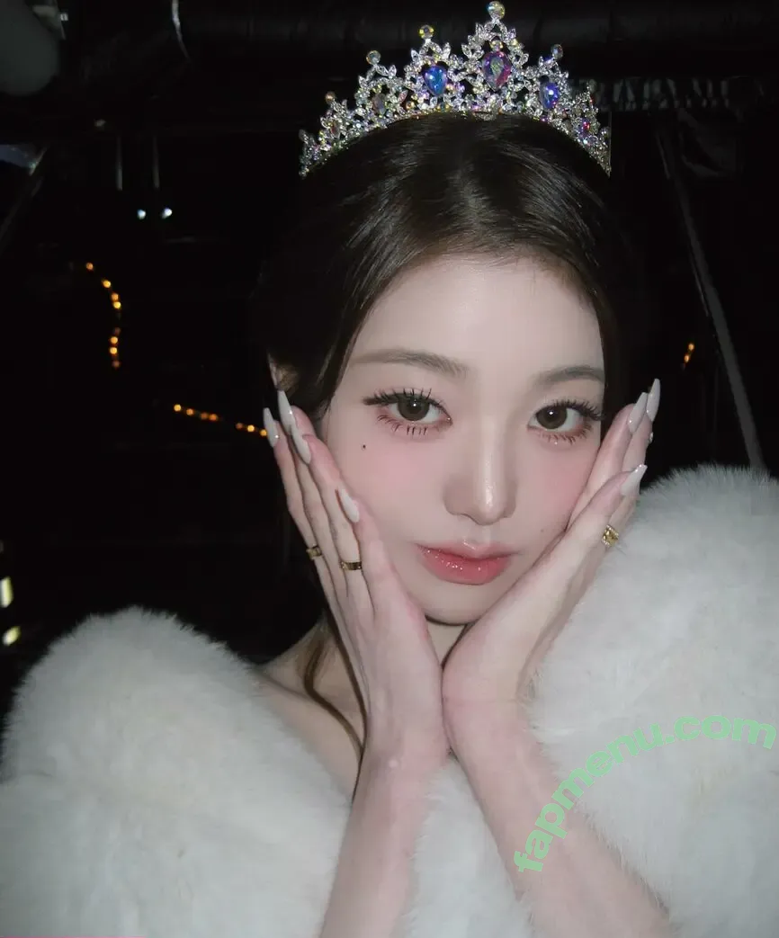 Jang Won-young nude photo #5029 (for_everyoung10 / 장원영 WONYOUNG)