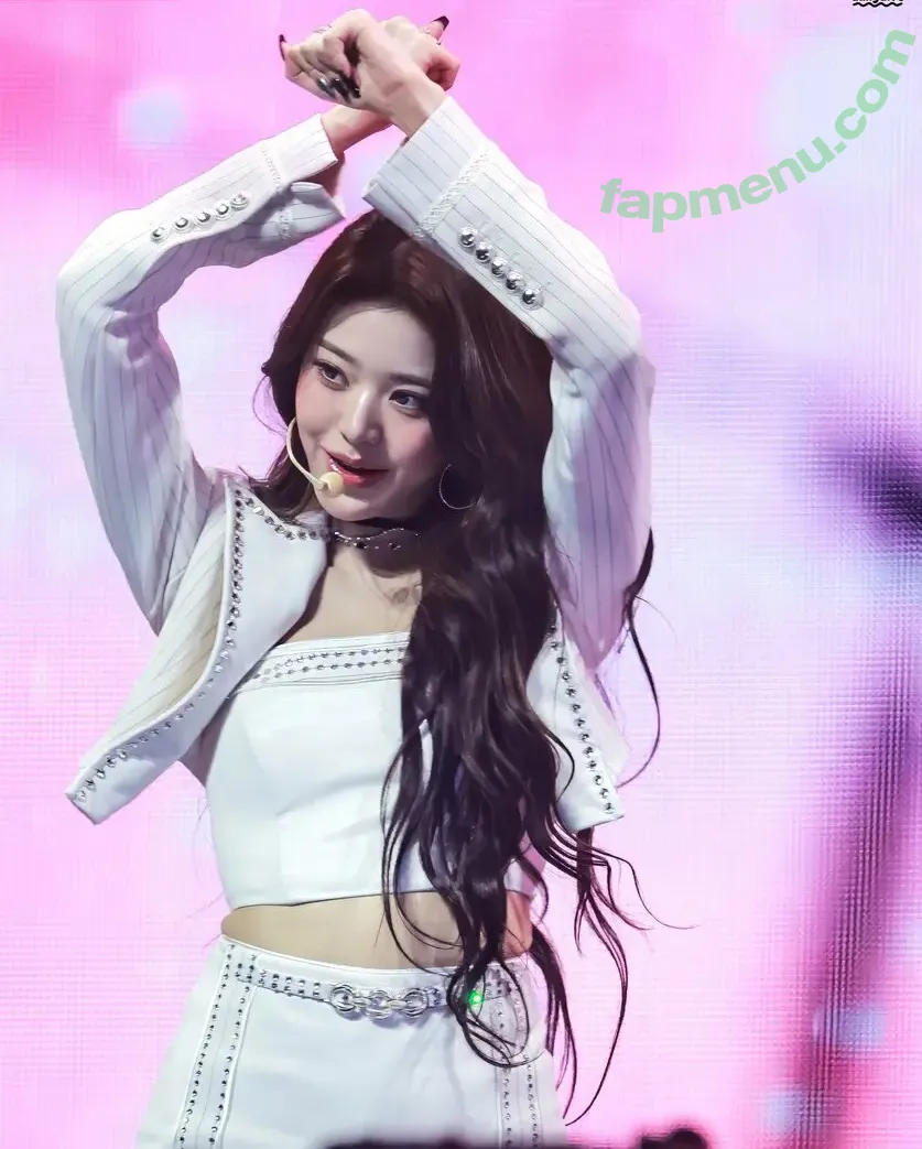 Jang Won-young nude photo #5058 (for_everyoung10 / 장원영 WONYOUNG)