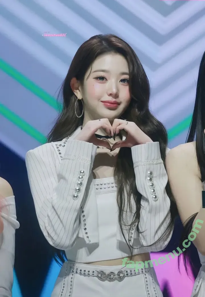 Jang Won-young nude photo #5062 (for_everyoung10 / 장원영 WONYOUNG)