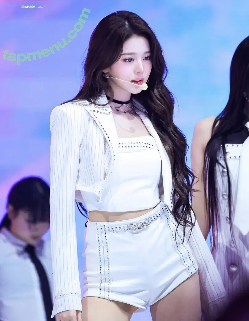 Jang Won-young nude photo #5064 (for_everyoung10 / 장원영 WONYOUNG)