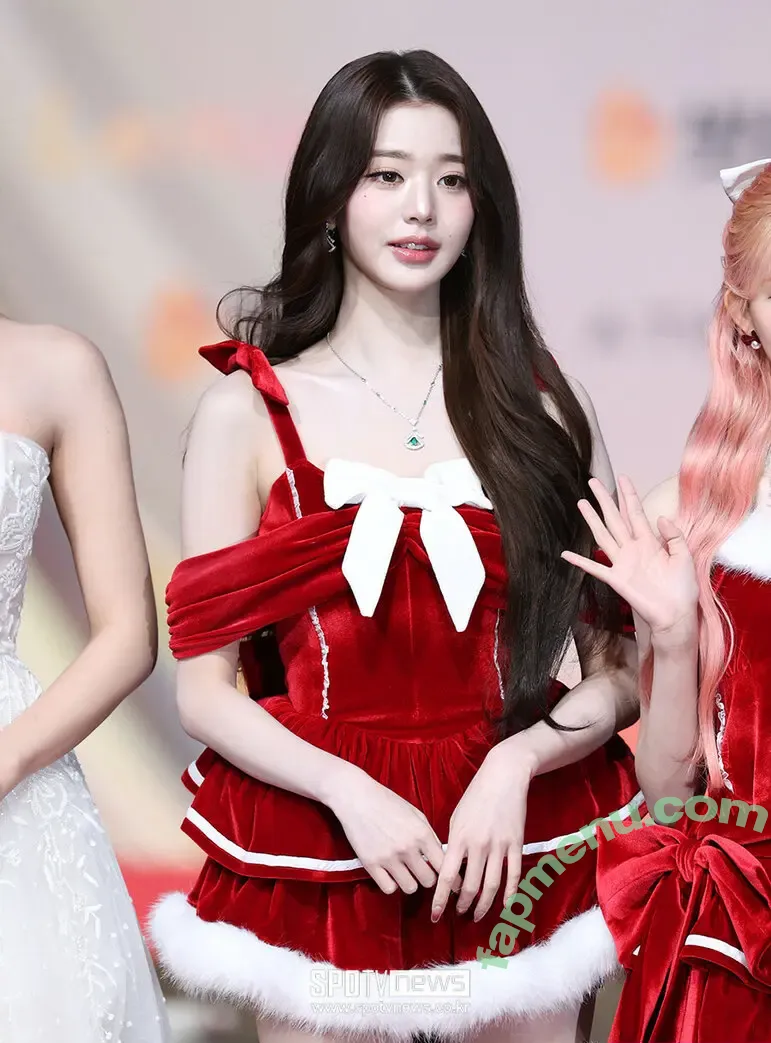 Jang Won-young nude photo #5088 (for_everyoung10 / 장원영 WONYOUNG)