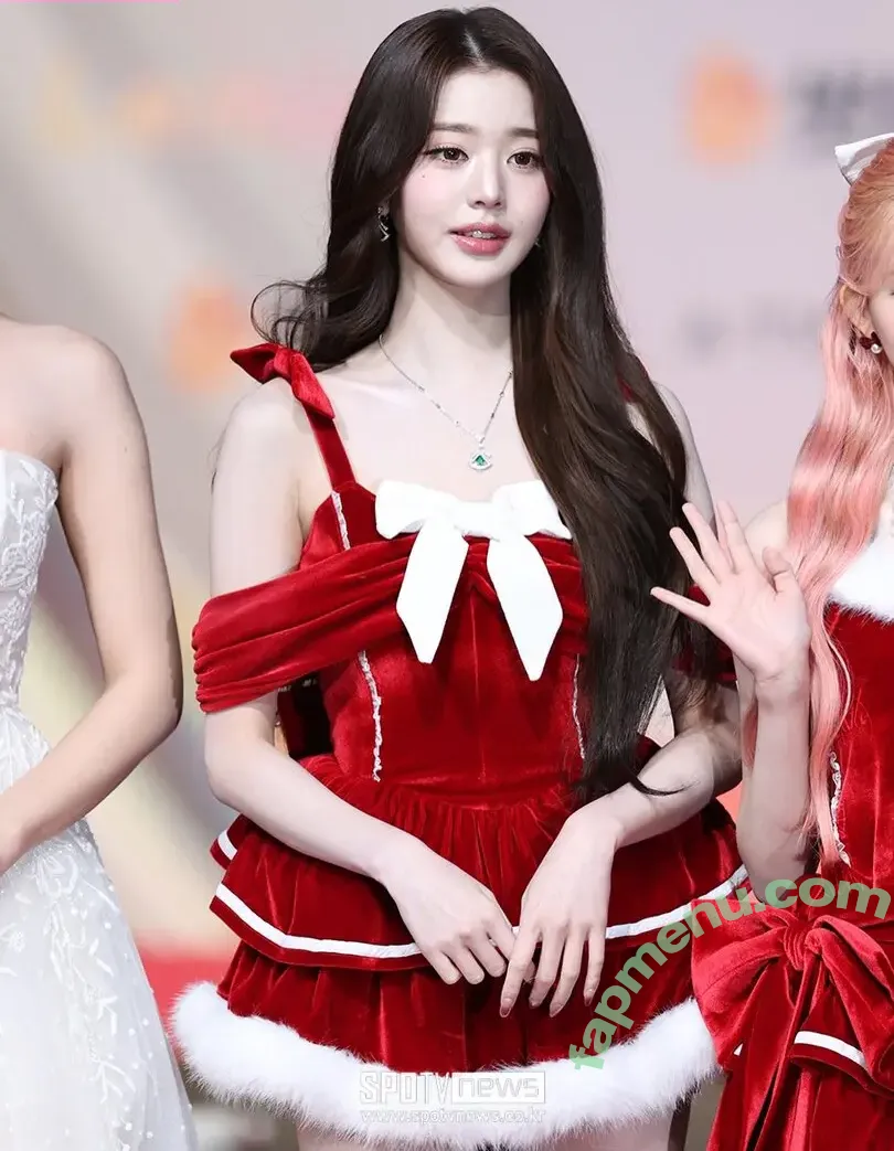 Jang Won-young nude photo #5100 (for_everyoung10 / 장원영 WONYOUNG)