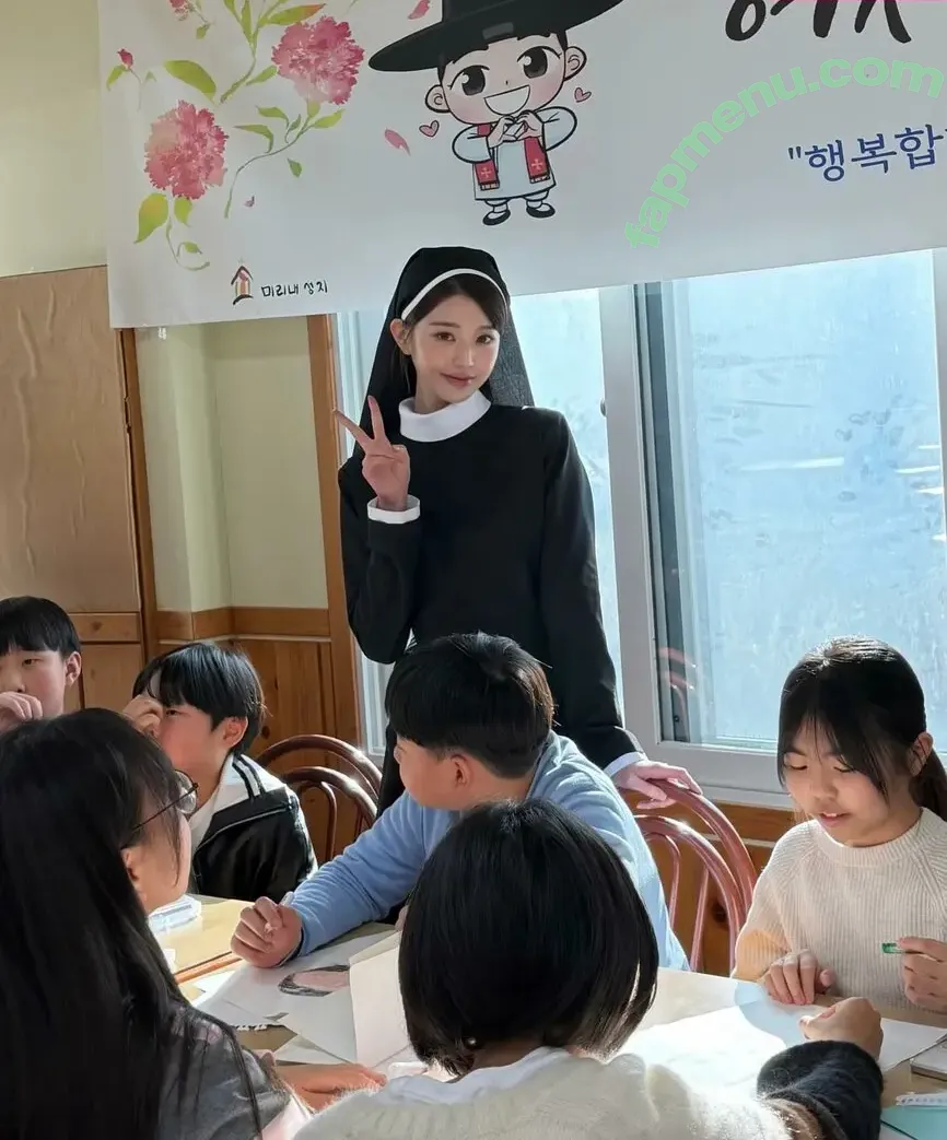 Jang Won-young nude photo #5108 (for_everyoung10 / 장원영 WONYOUNG)