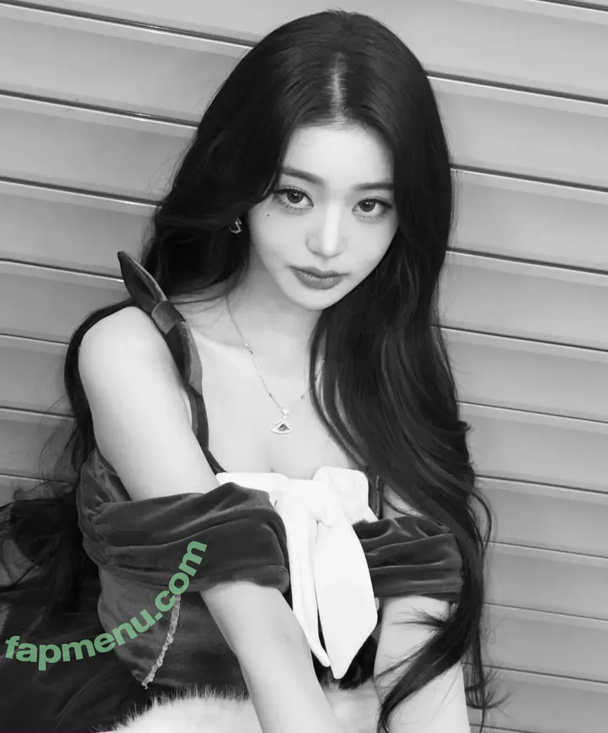 Jang Won-young nude photo #5132 (for_everyoung10 / 장원영 WONYOUNG)