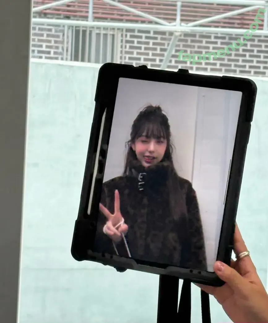 Jang Won-young nude photo #5233 (for_everyoung10 / 장원영 WONYOUNG)