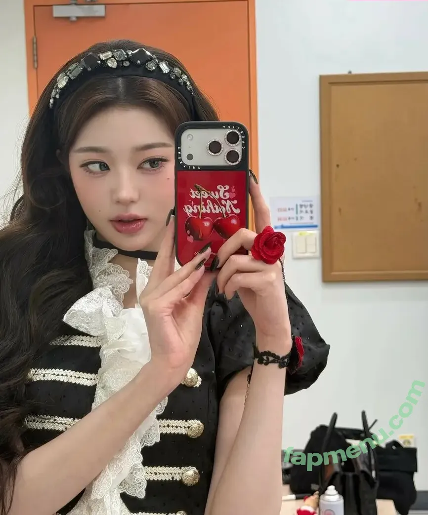 Jang Won-young nude photo #5298 (for_everyoung10 / 장원영 WONYOUNG)