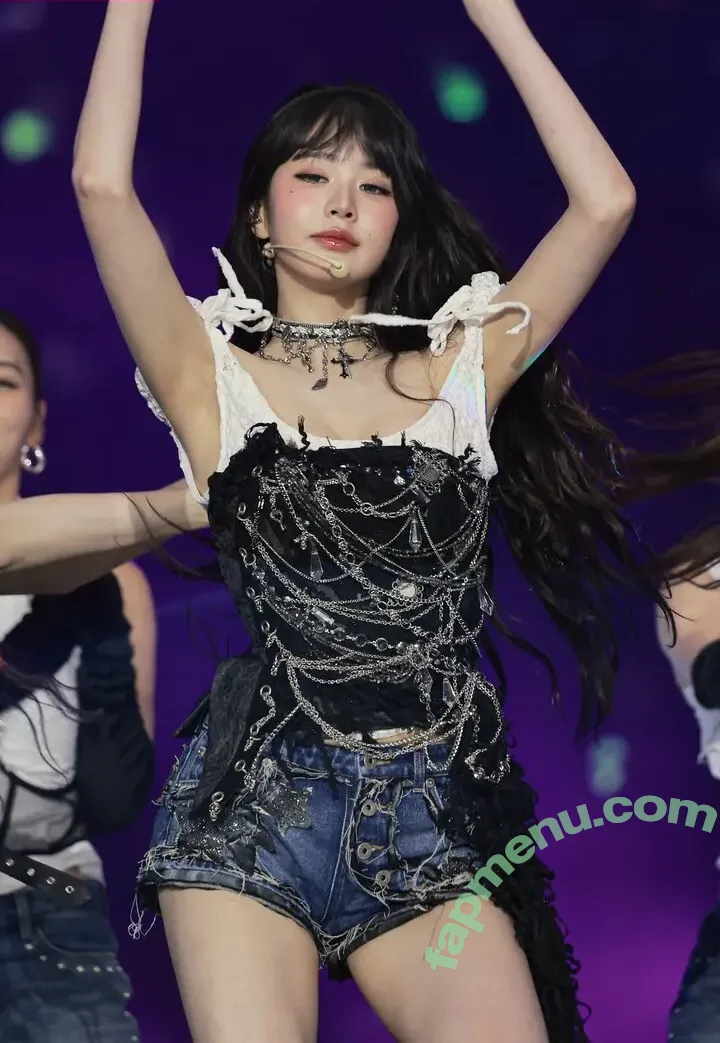 Jang Won-young nude photo #5411 (for_everyoung10 / 장원영 WONYOUNG)