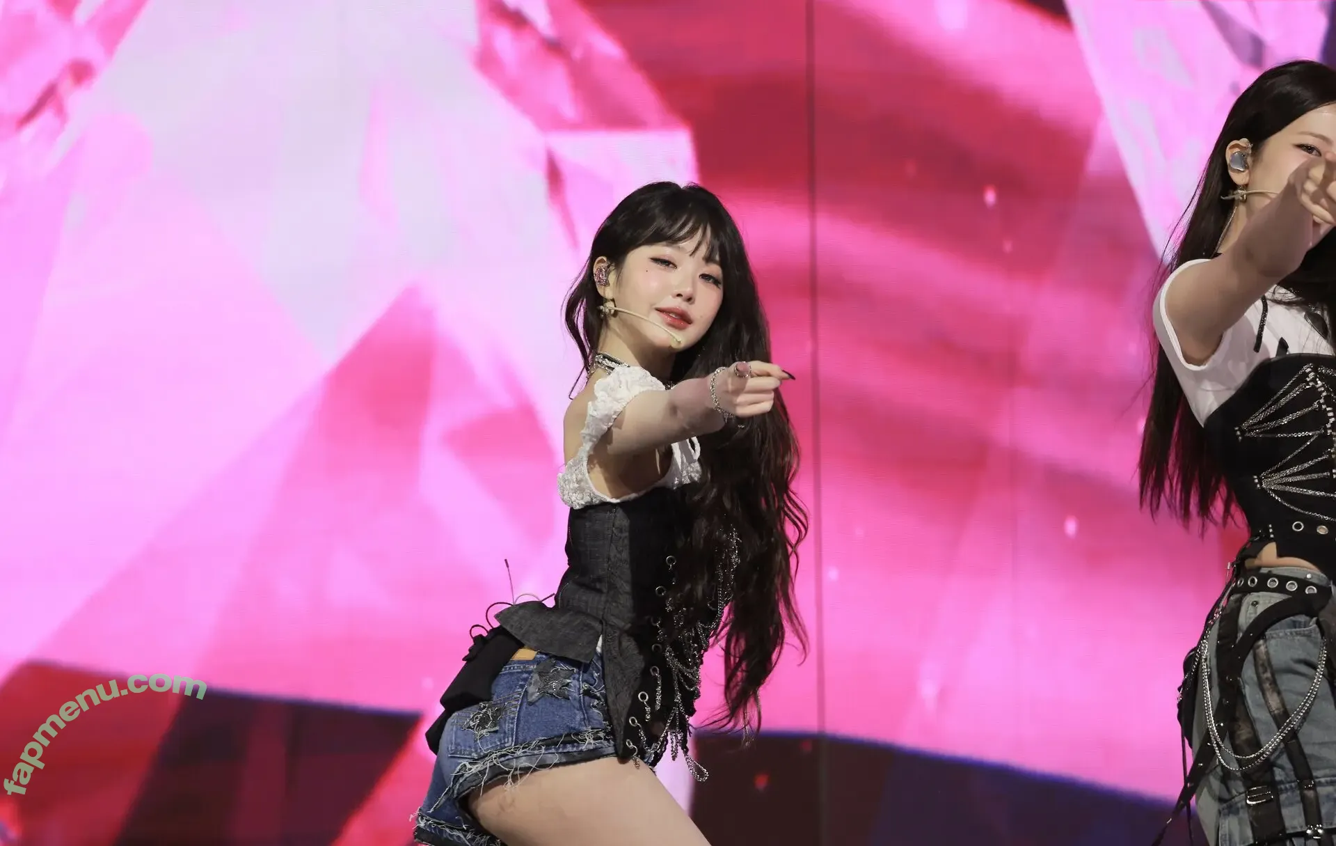 Jang Won-young nude photo #5416 (for_everyoung10 / 장원영 WONYOUNG)