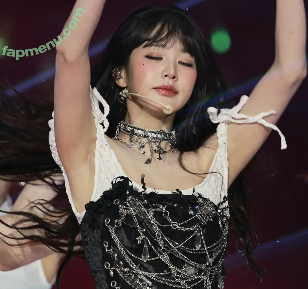 Jang Won-young nude photo #5419 (for_everyoung10 / 장원영 WONYOUNG)