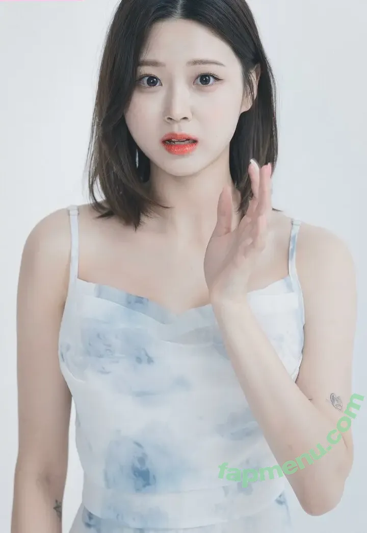 jangeunbi nude photo #0011 (jangeunbi)