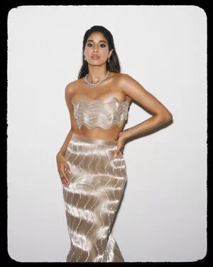 Janhvi Kapoor / janhvikapoor / janhvikapoorr nude photo #0207