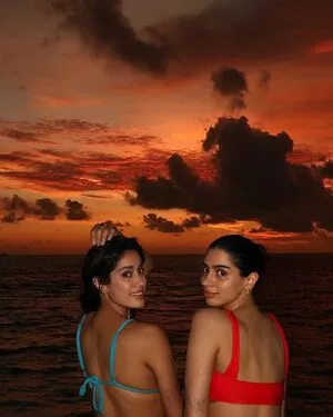 Janhvi Kapoor / janhvikapoor / janhvikapoorr nude photo #0216