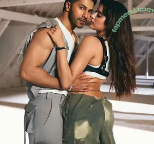 Janhvi Kapoor / janhvikapoor / janhvikapoorr nude photo #0277