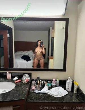 Janice Gil / Littogoblinlifts nude photo #0084