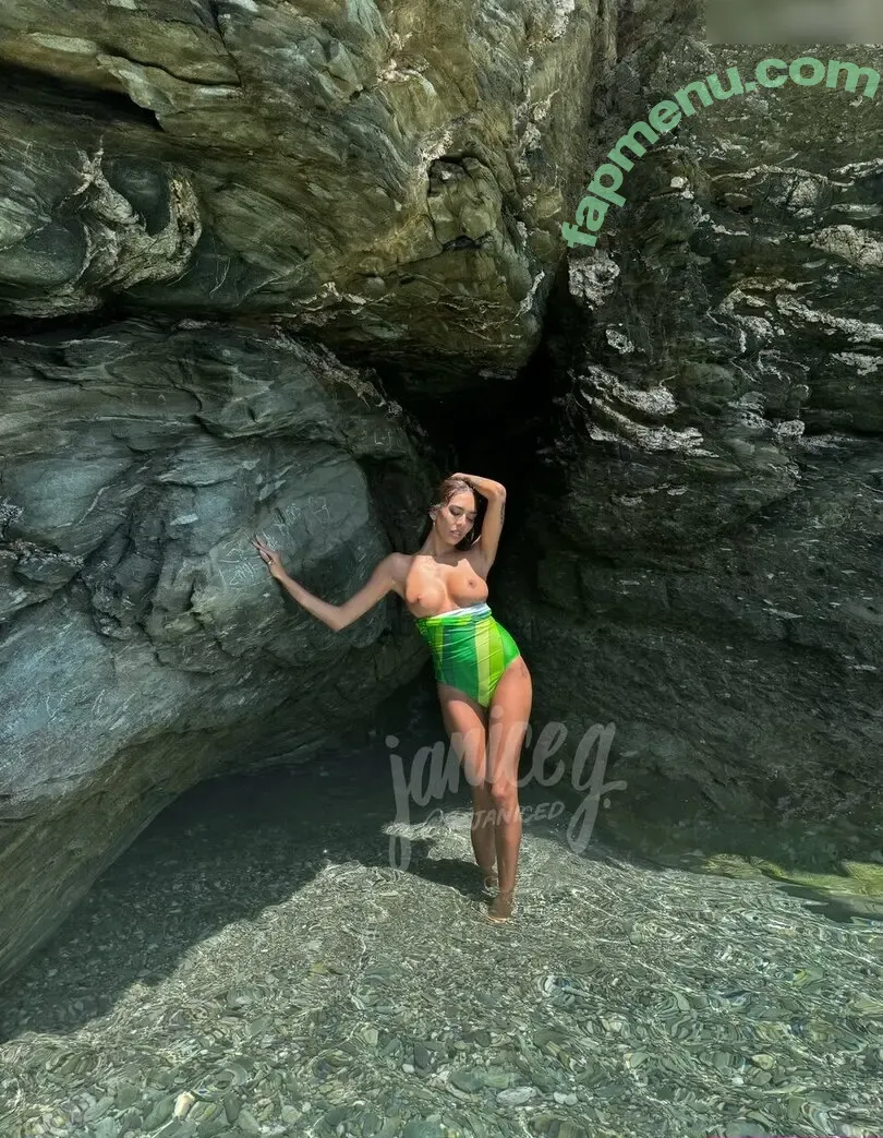 Janice Griffith nude photo #0858 (rejaniced)