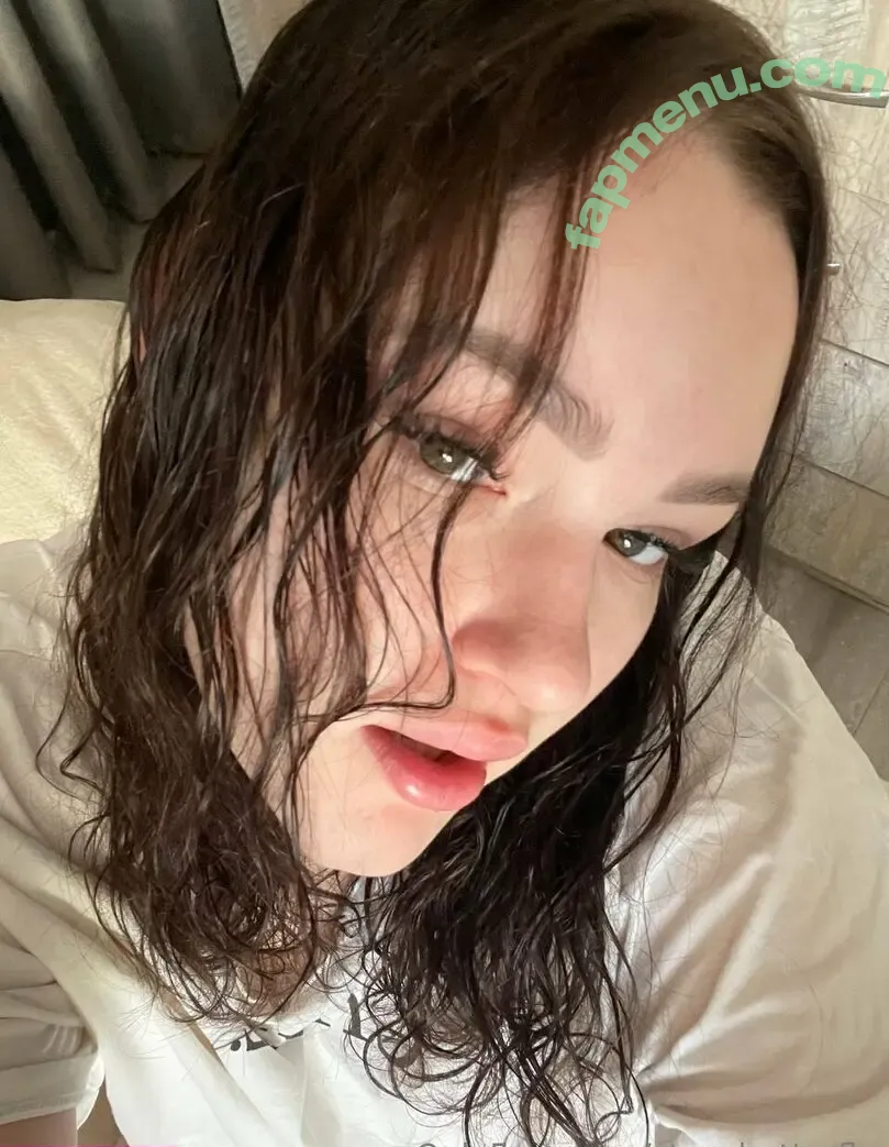 janie_butterfly nude photo #0019 (janiebutterfly)