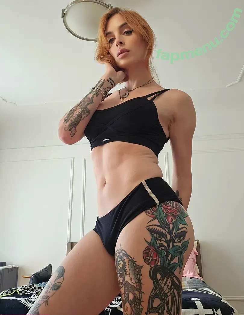 janieblade nude photo #0142 (fitjanieblade)