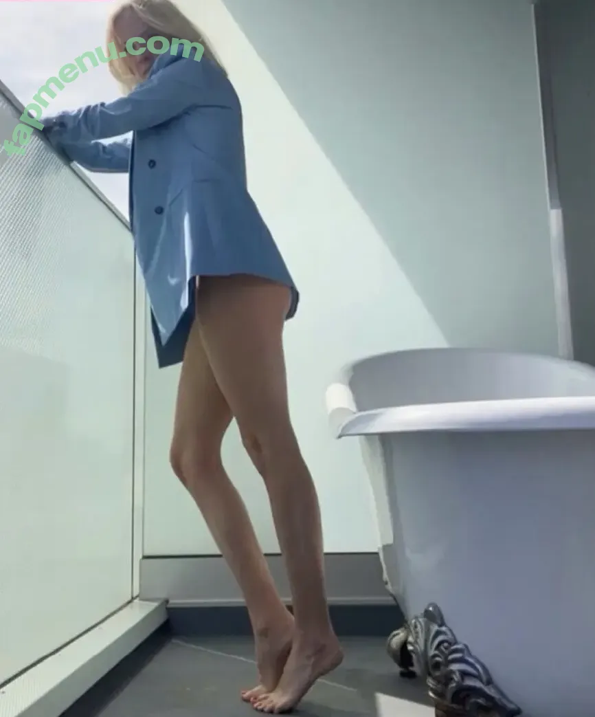 Janin Ullmann nude photo #0002 (janinullmann)