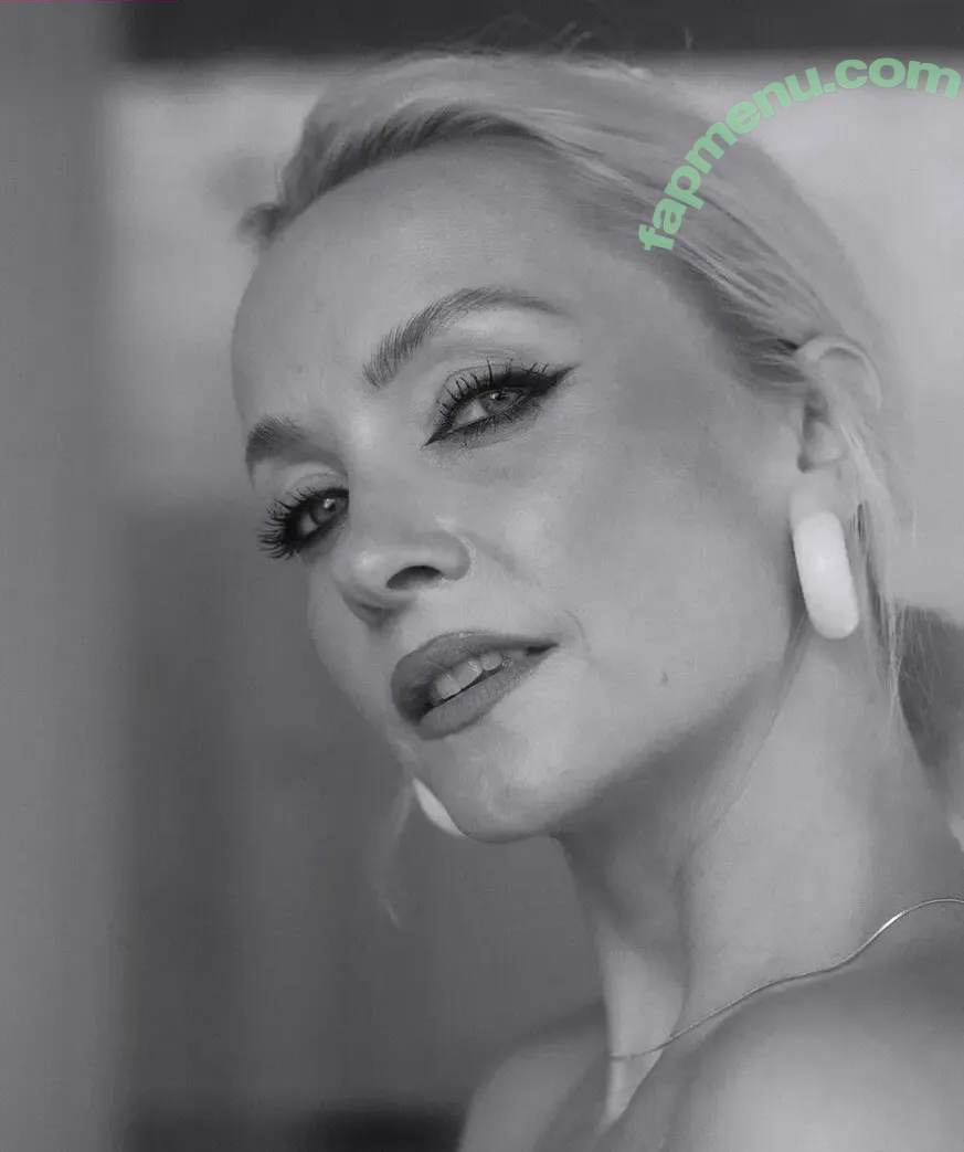 Janin Ullmann nude photo #0174 (janinullmann)