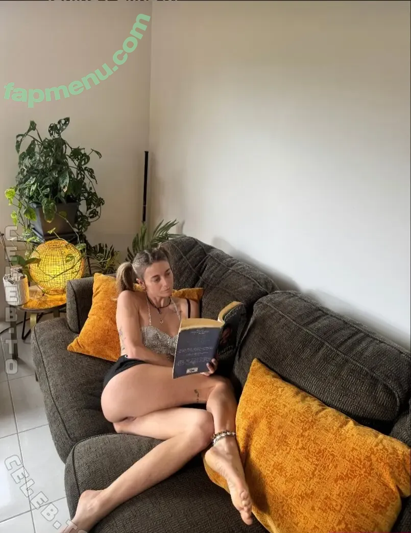 Janina Celine Jahn nude photo #0214 (janina.celine / janinaceline / janinaceline1)