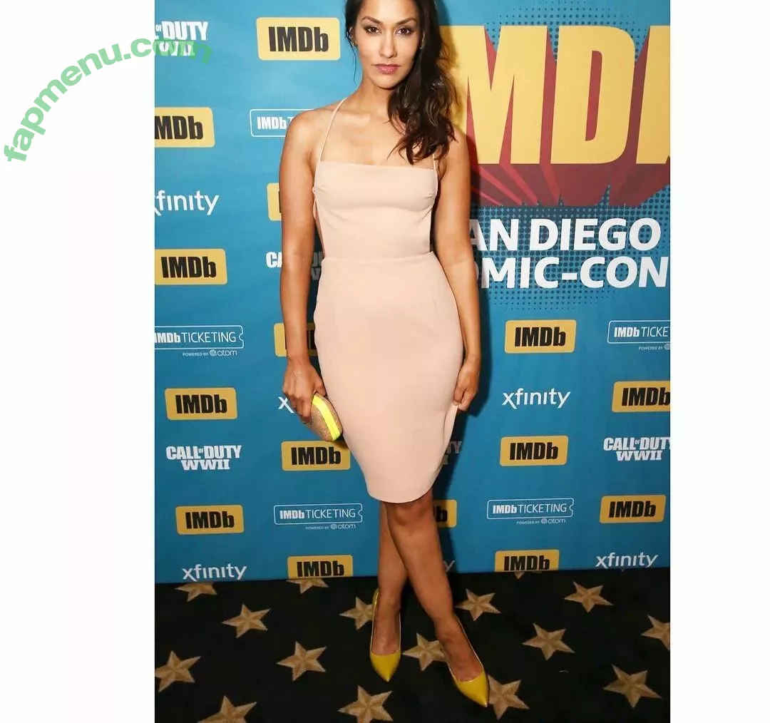 Janina Gavankar nude photo #0046 (janina)