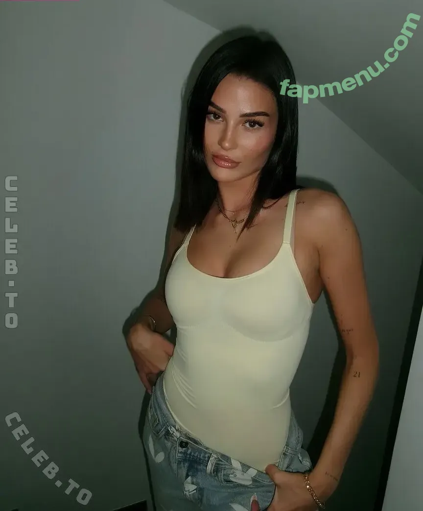 Janina Modica nude photo #0037 (janinamodica / modicajanina)