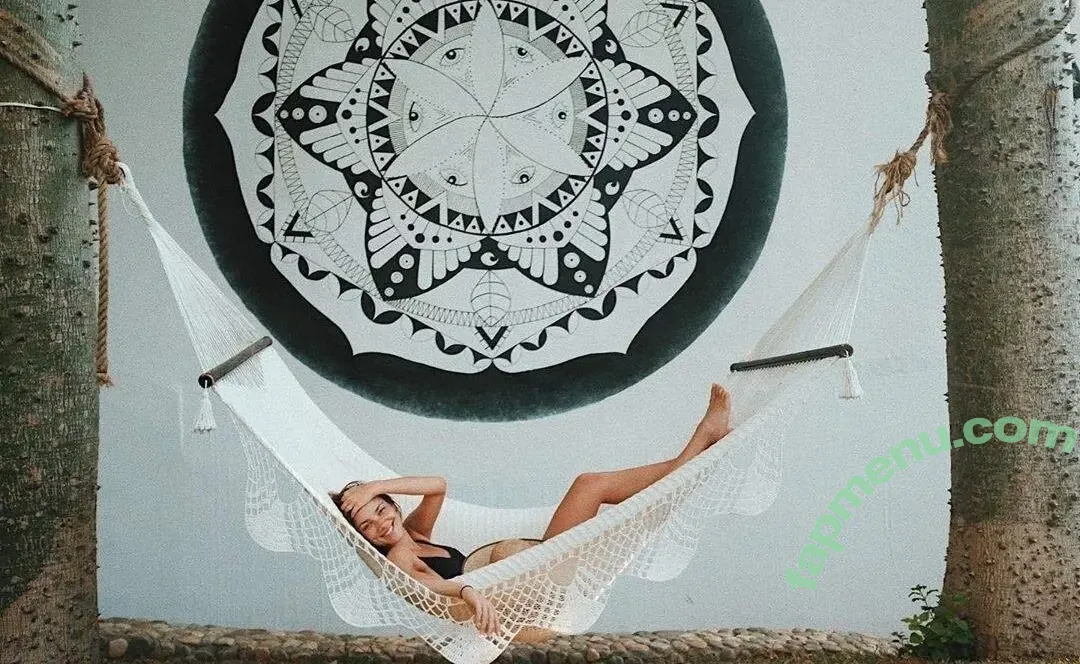 Janina Uhse nude photo #0052 (janinauhse)