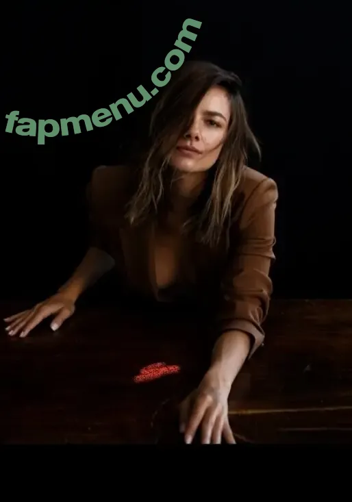 Janina Uhse nude photo #0069 (janinauhse)