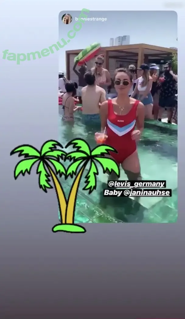 Janina Uhse nude photo #0083 (janinauhse)