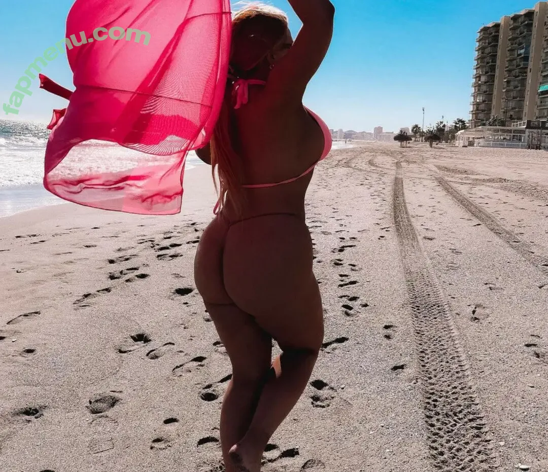 janinalohilahti nude photo #0011 (janinalohilahti)
