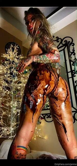 janine / jni.lx_ nude photo #0019