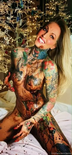 janine / jni.lx_ nude photo #0035
