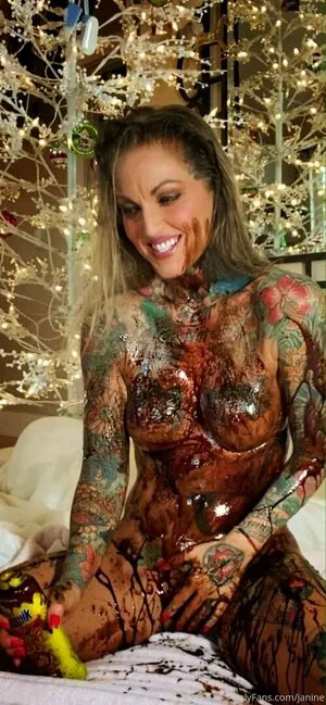 janine / jni.lx_ nude photo #0037