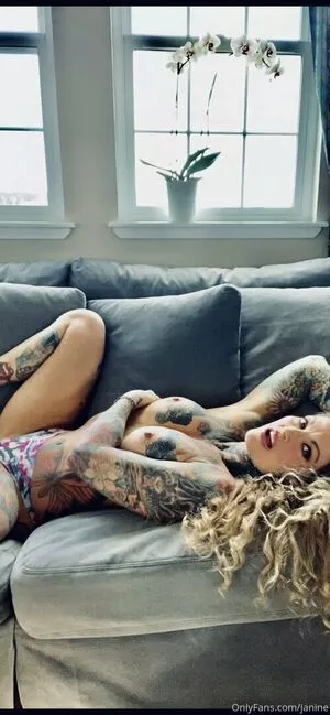 janine / jni.lx_ nude photo #0149