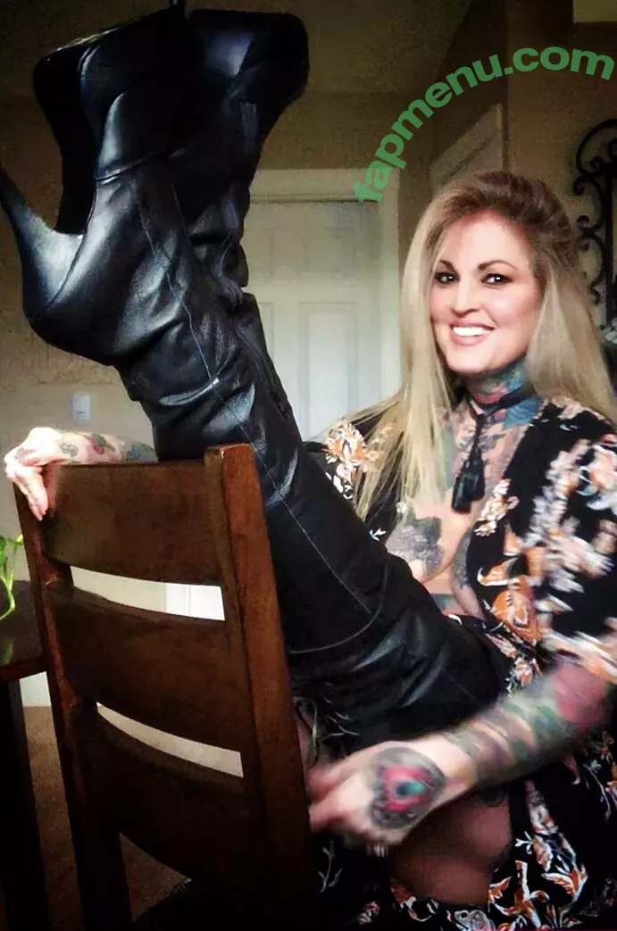 janine nude photo #0009 (jni.lx_)