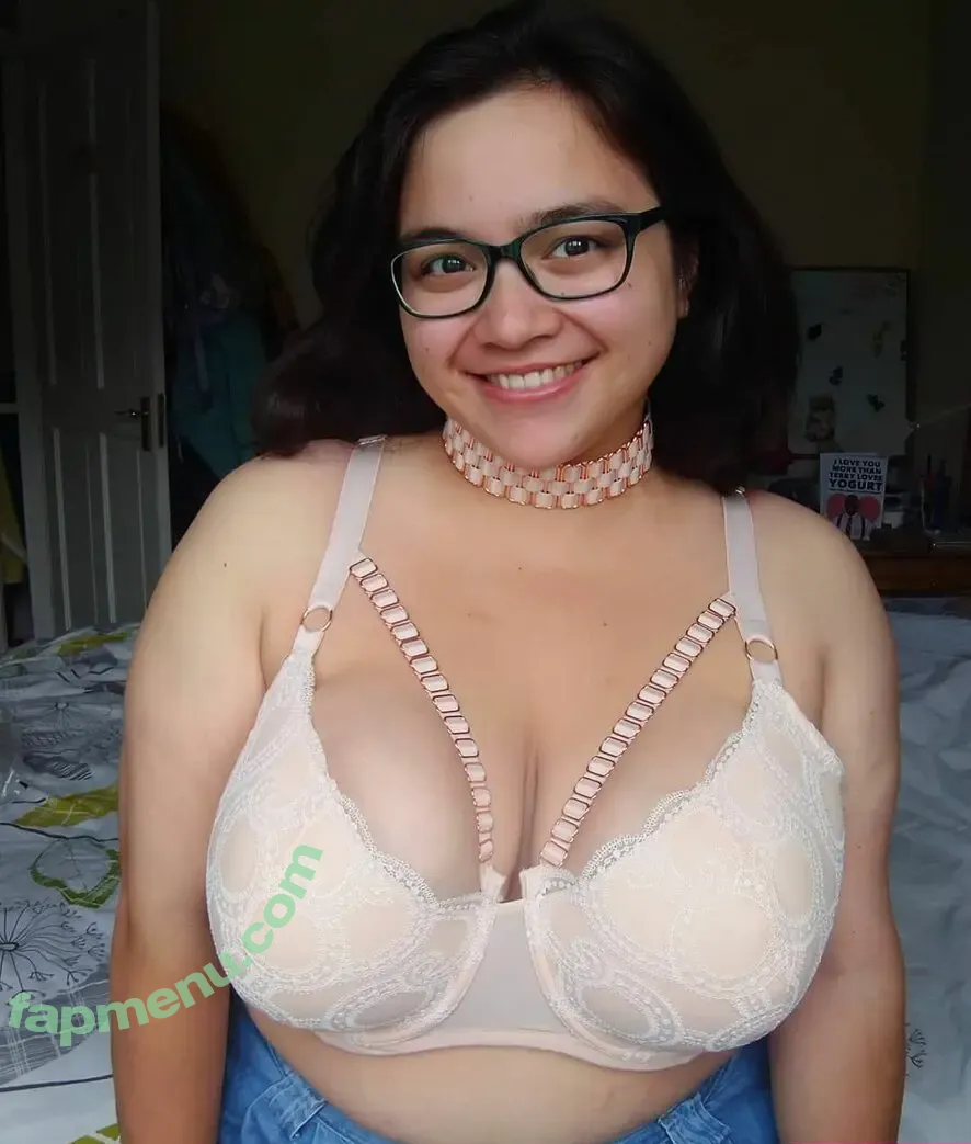 janineaam nude photo #0164 (janineaam)