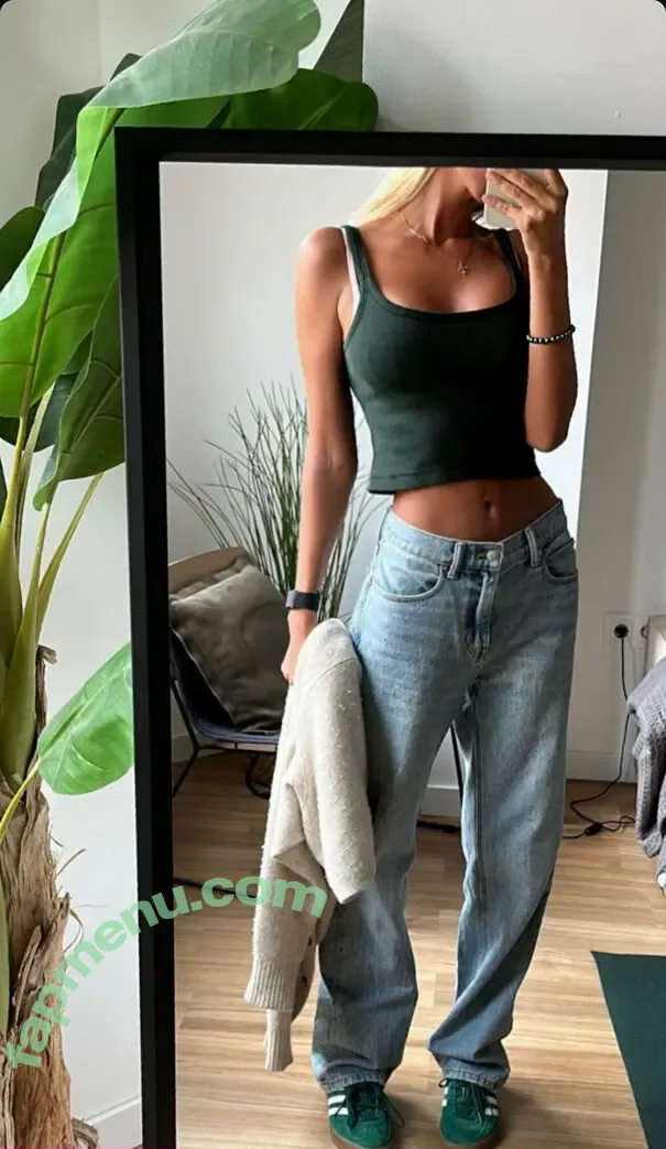 jannamoller nude photo #0002 (jannamoller)