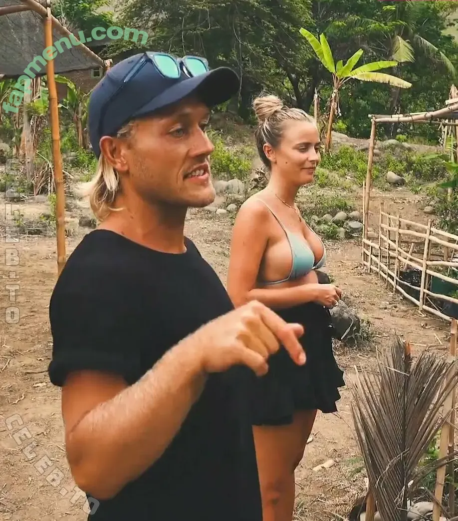 Janni Deler nude photo #0138 (JanniDeler / jannid)