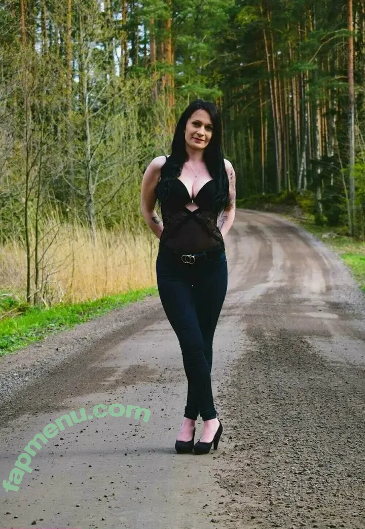 janskumau nude photo #0024 (janskumau)