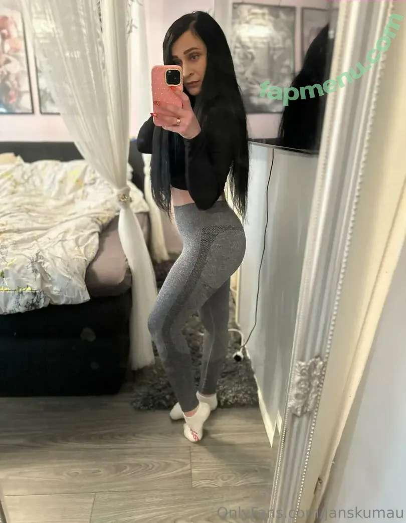 janskumau nude photo #0035 (janskumau)